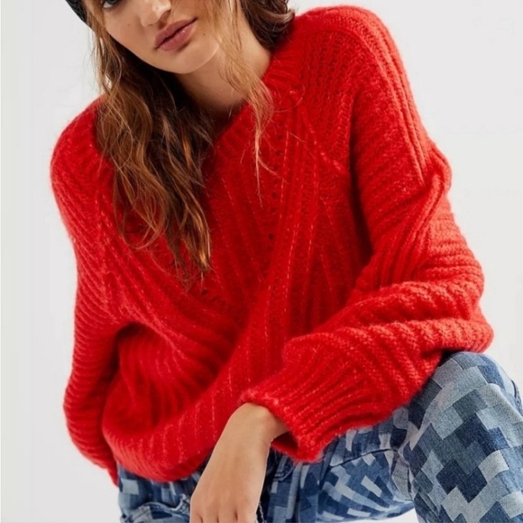 Free People Sweaters - BOGO! Free People Carter Soft Chunky Knit Pullover Red Size Medium